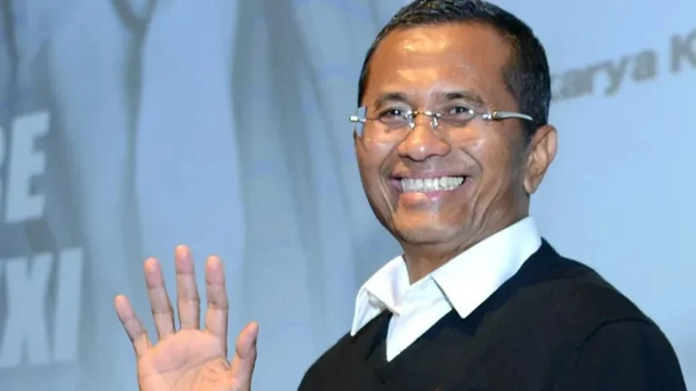 Polda Jatim Tetapkan Dahlan Iskan dan Nany Wijaya Jadi Tersangka