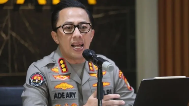 Remaja 15 Tahun Eksploitasi Seksual di Karaoke, 10 Tersangka Terjaring
