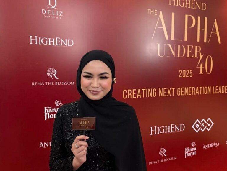 Xaviera Putri Dapatkan Penghargaan Alpha Under 40 2025