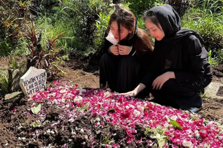 Isabella Viandra Menjadi Sorotan Usai Unggah Foto Keluarga