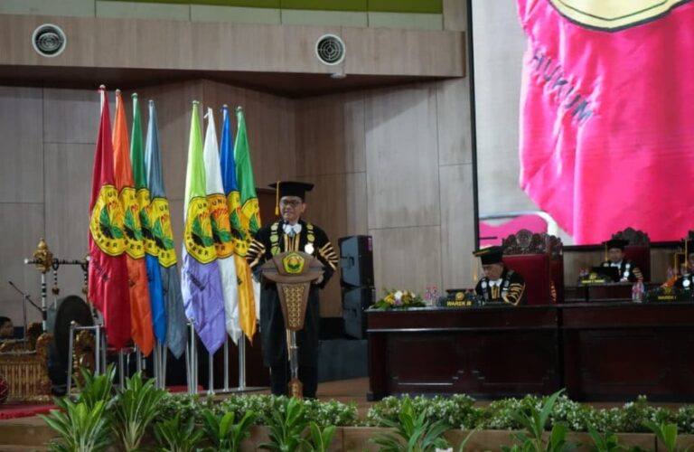 Wisuda UNEJ 2025/2026, Rektor Soroti Lifelong Learning dan Kerja Sama
