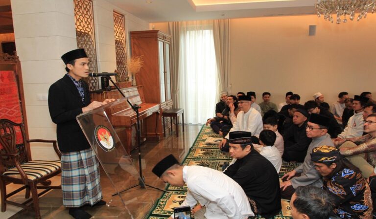 Ratusan WNI Rayakan Idul Fitri di Polandia saat Cuaca Dingin