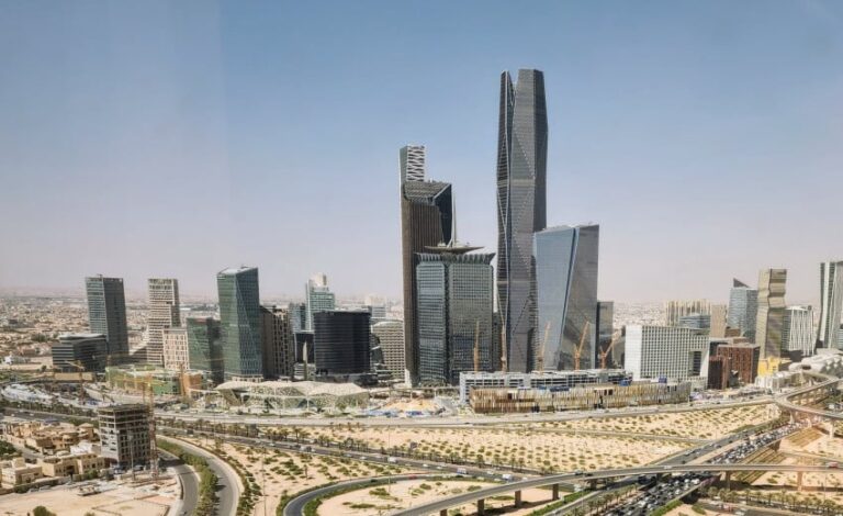 Perang Iran Dorong Arab Revisi Kerja Sama Pertahanan dengan AS