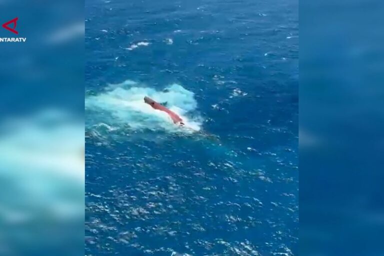 Evakuasi Korban Kecelakaan KM Virgo Terhambat Cuaca Buruk